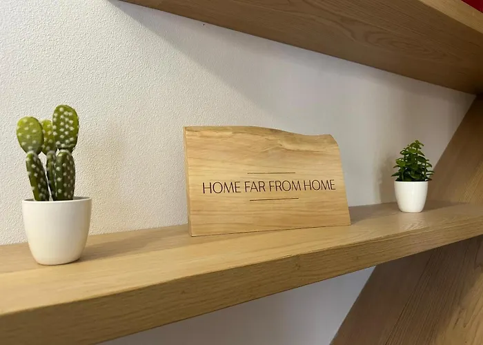 Far From 別荘 カステルヌオーヴォ・デル・ガルダ